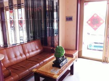 Penglai Yi Jia Express Hotel Ngoại thất bức ảnh